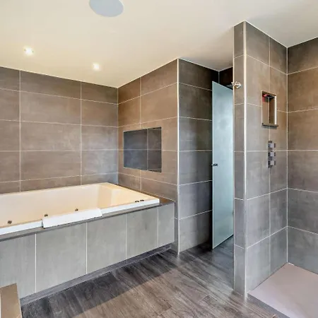 3 Bed In Oc-91347 * 鲍内斯温德米尔