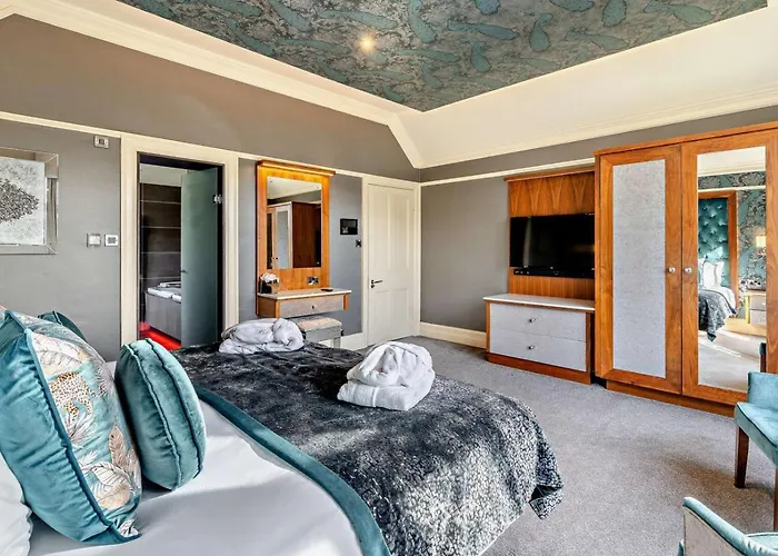 3 Bed In Oc-91347 * 鲍内斯温德米尔