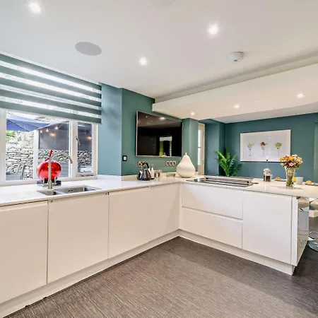 Maison On Windermere Дом отдыха *