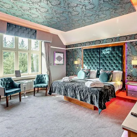 3 Bed In Oc-91347 * Bowness-on-Windermere
